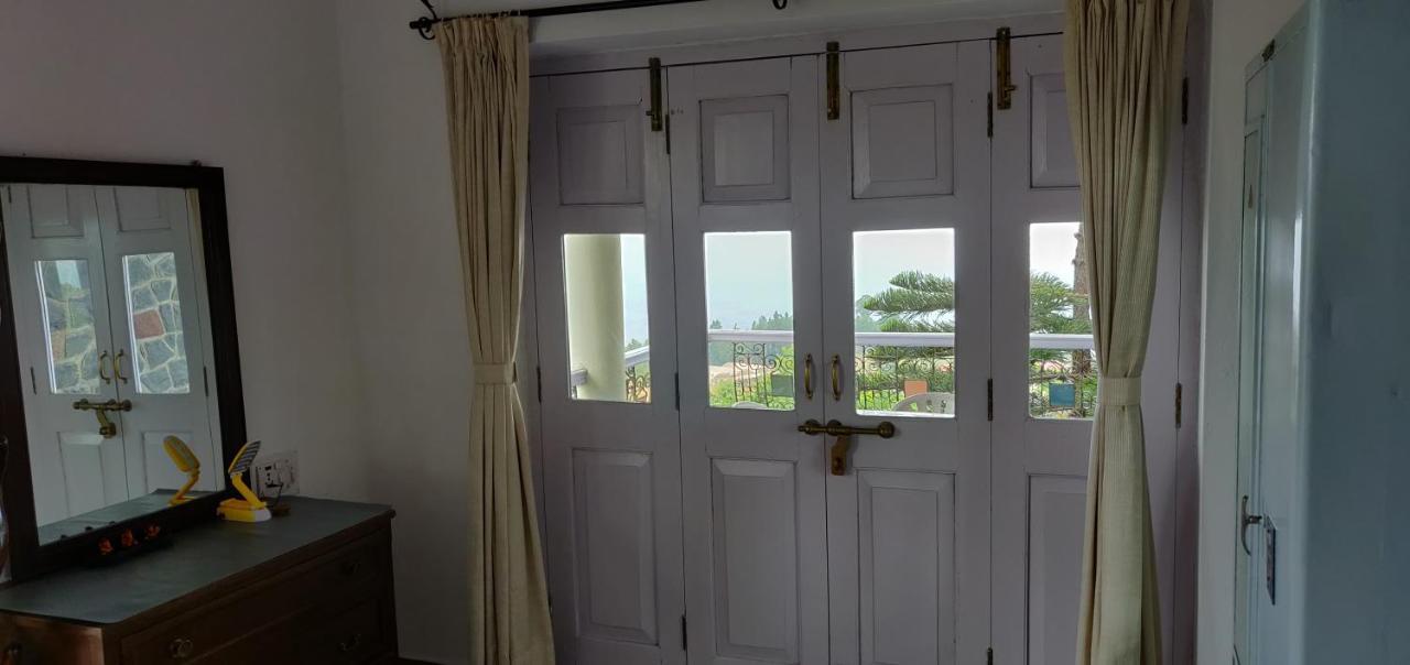 Lake View Suite Mahabaleshwar Exterior photo